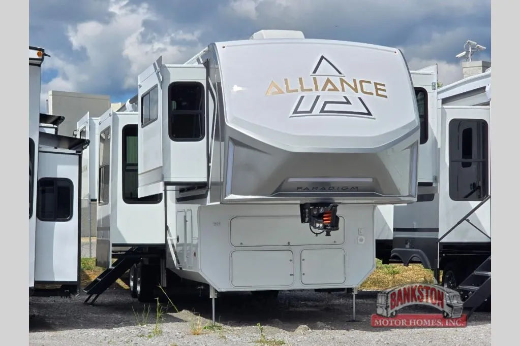 2026 Alliance RV Paradigm 385FL - Photo 2