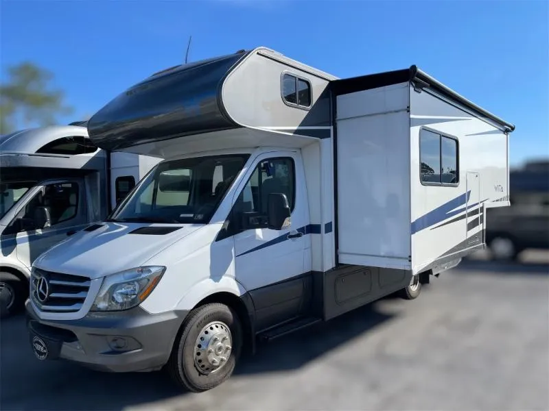 2020 Winnebago Vita 24P - Photo 4