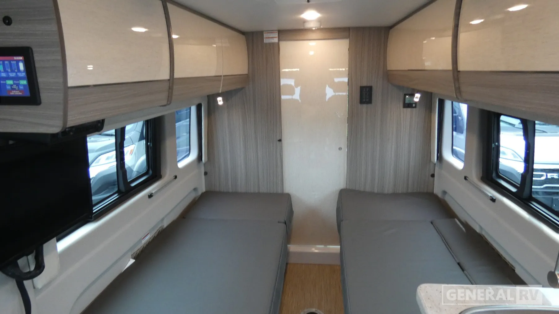 2021 Jayco Swift 20T - Photo 3