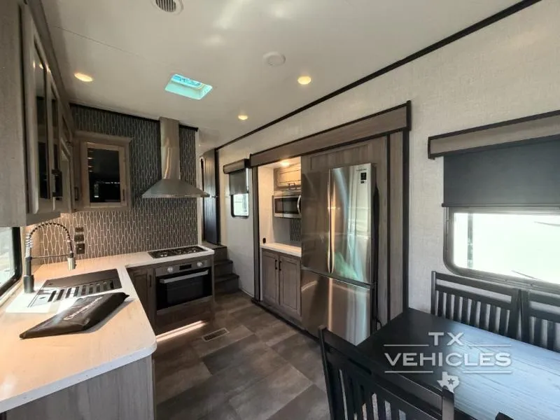 2021 CrossRoads RV Cameo 4031FL - Main photo