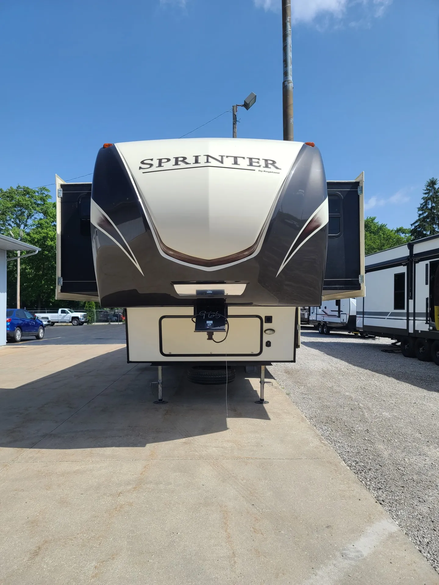 2017 Sprinter 359FWMPR - Photo 3