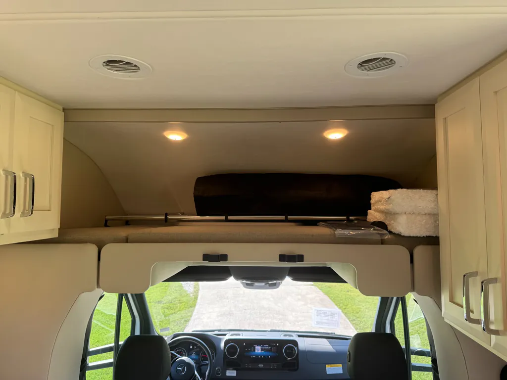 2024 Tiffin Wayfarer 25 RLW, Photos photo 35