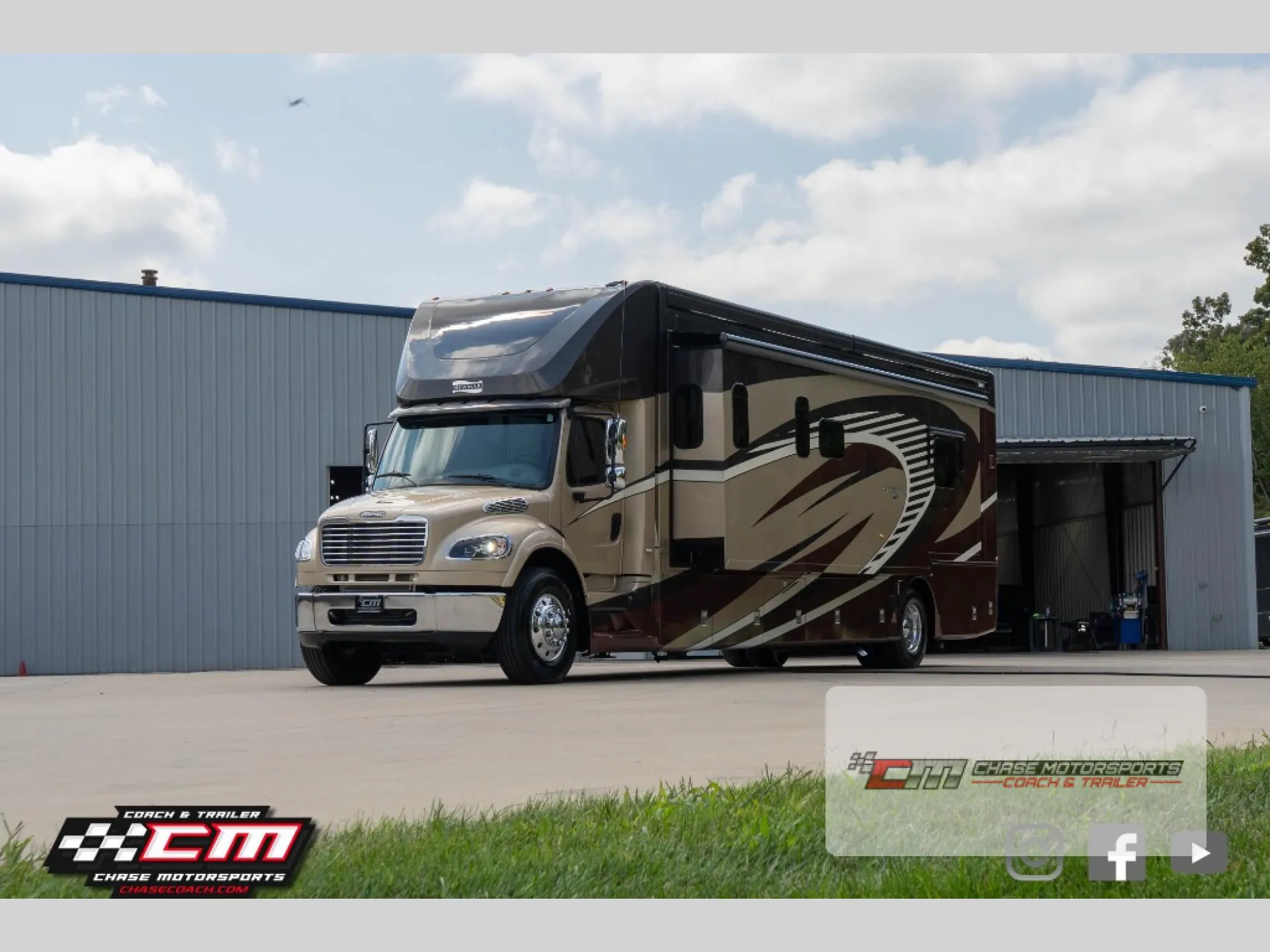 2020 Newmar Super Star 4051 - Photo 3