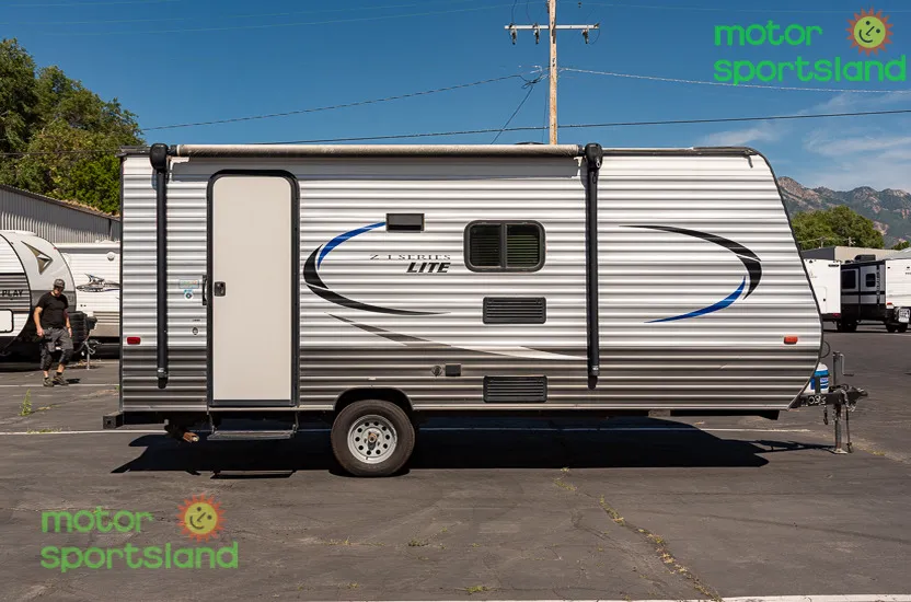 2017 Keystone ZINGER 18SS - Photo 2