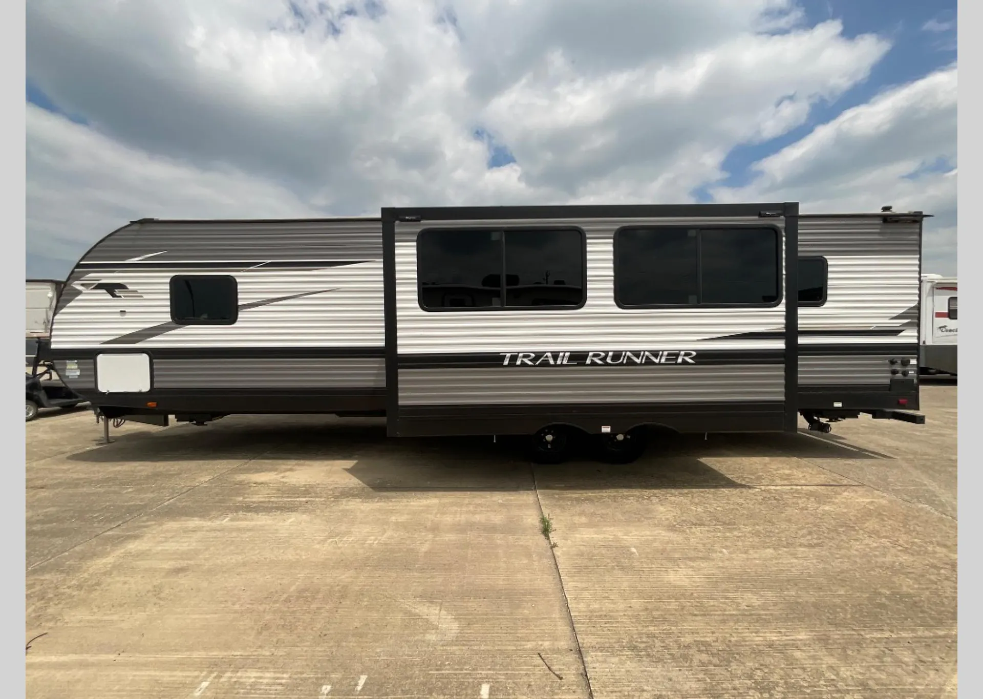 2024 Heartland Trail Runner 31DB - Photo 4