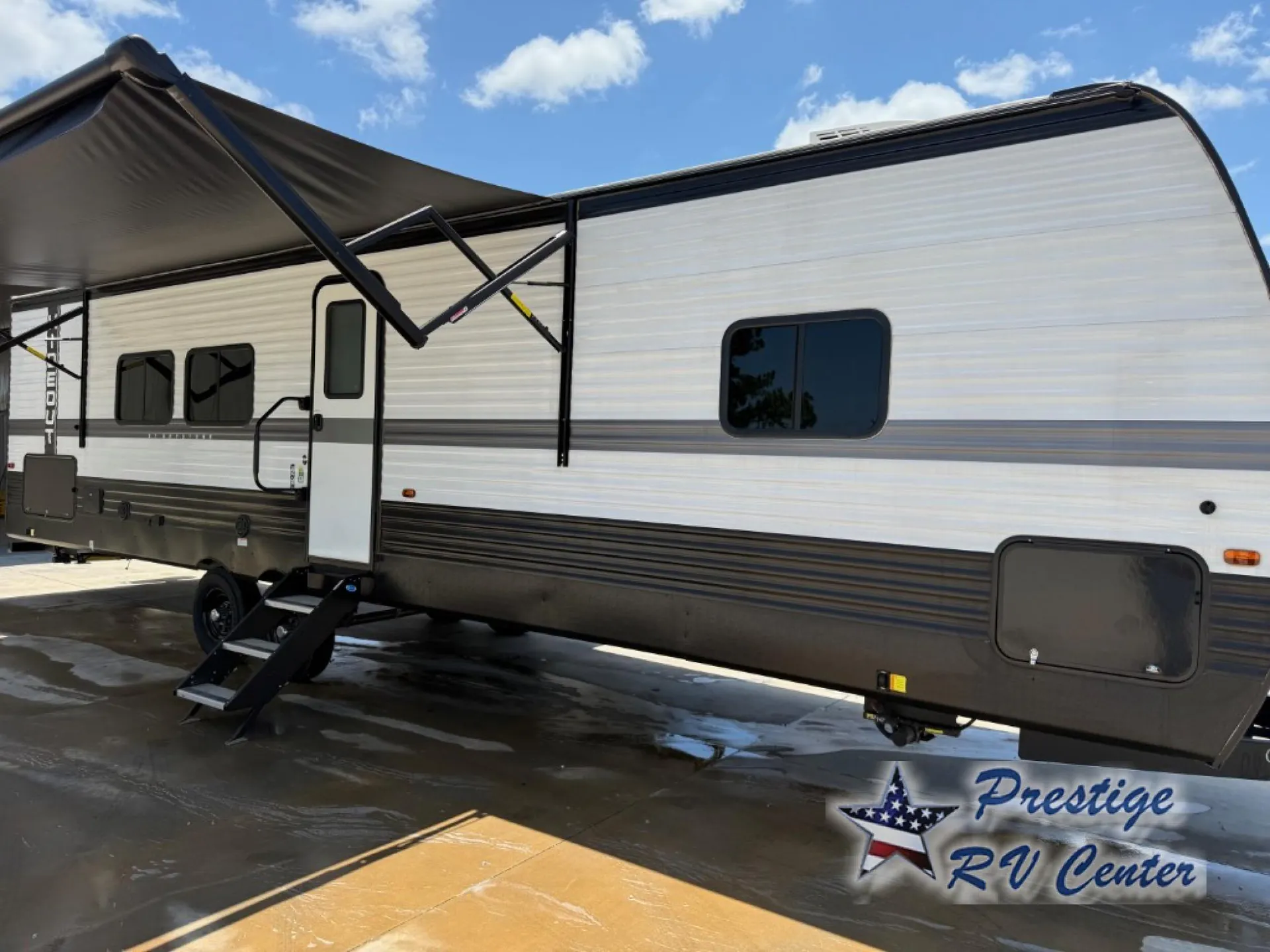 2024 Keystone Hideout 32TQS - Photo 2