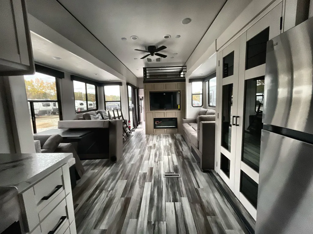 2026 Jayco Jay Flight Bungalow 404LOFT DS, Photos photo 26