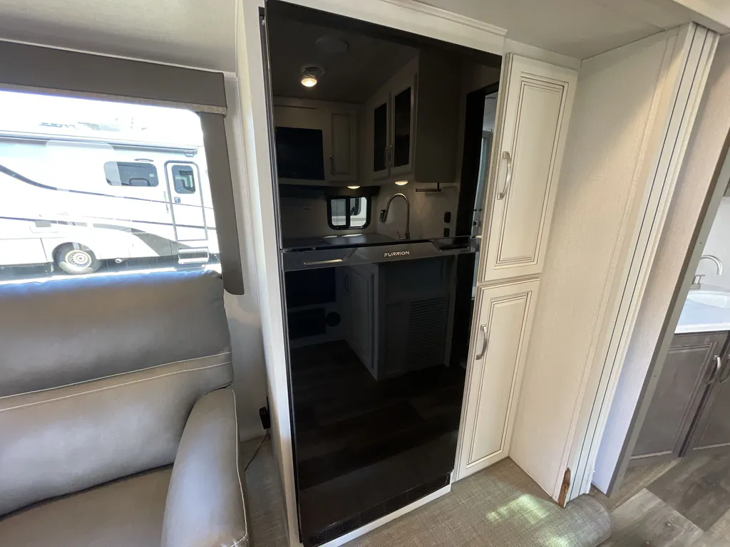 2023 Keystone Cougar Half-Ton 30BHS, Photos photo 8