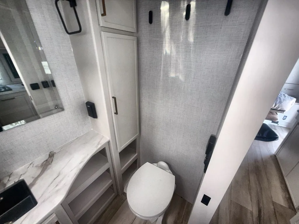 2026 Brinkley Model Ix 20X, Photos photo 15