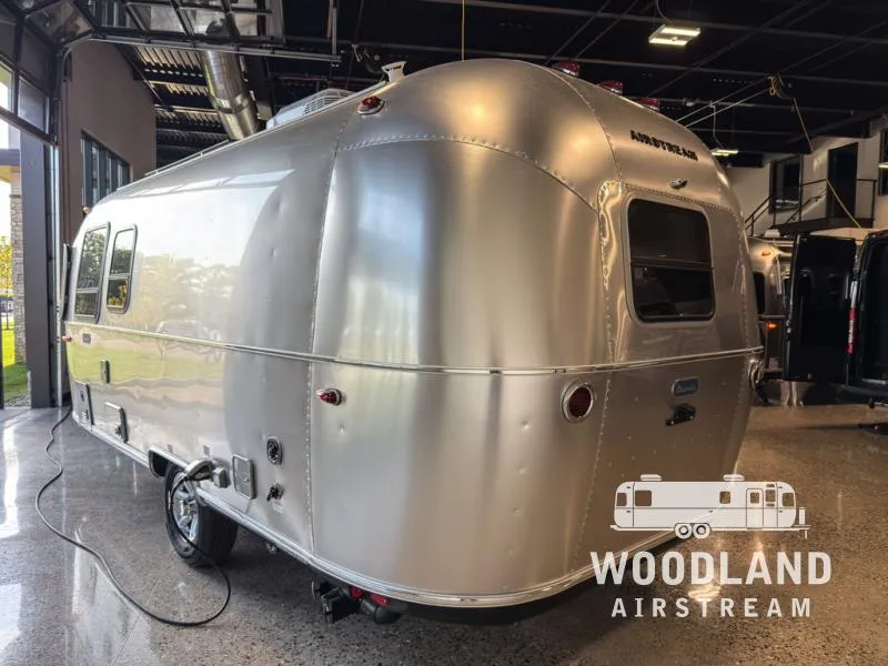 2026 Airstream Bambi 22FB - Photo 4