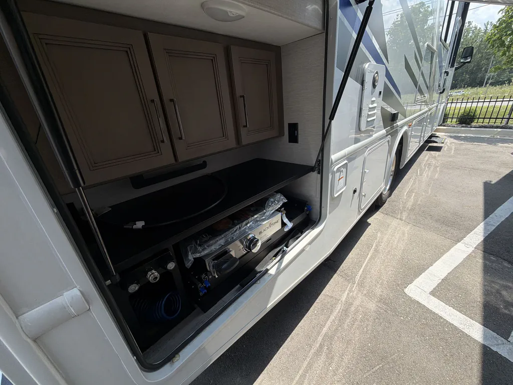 2024 Thor Motor Coach Freedom Traveler A29, Photos photo 23