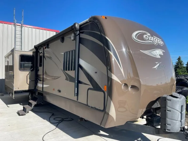 2015 Keystone RV Cougar X-Lite 30RLI - Main photo