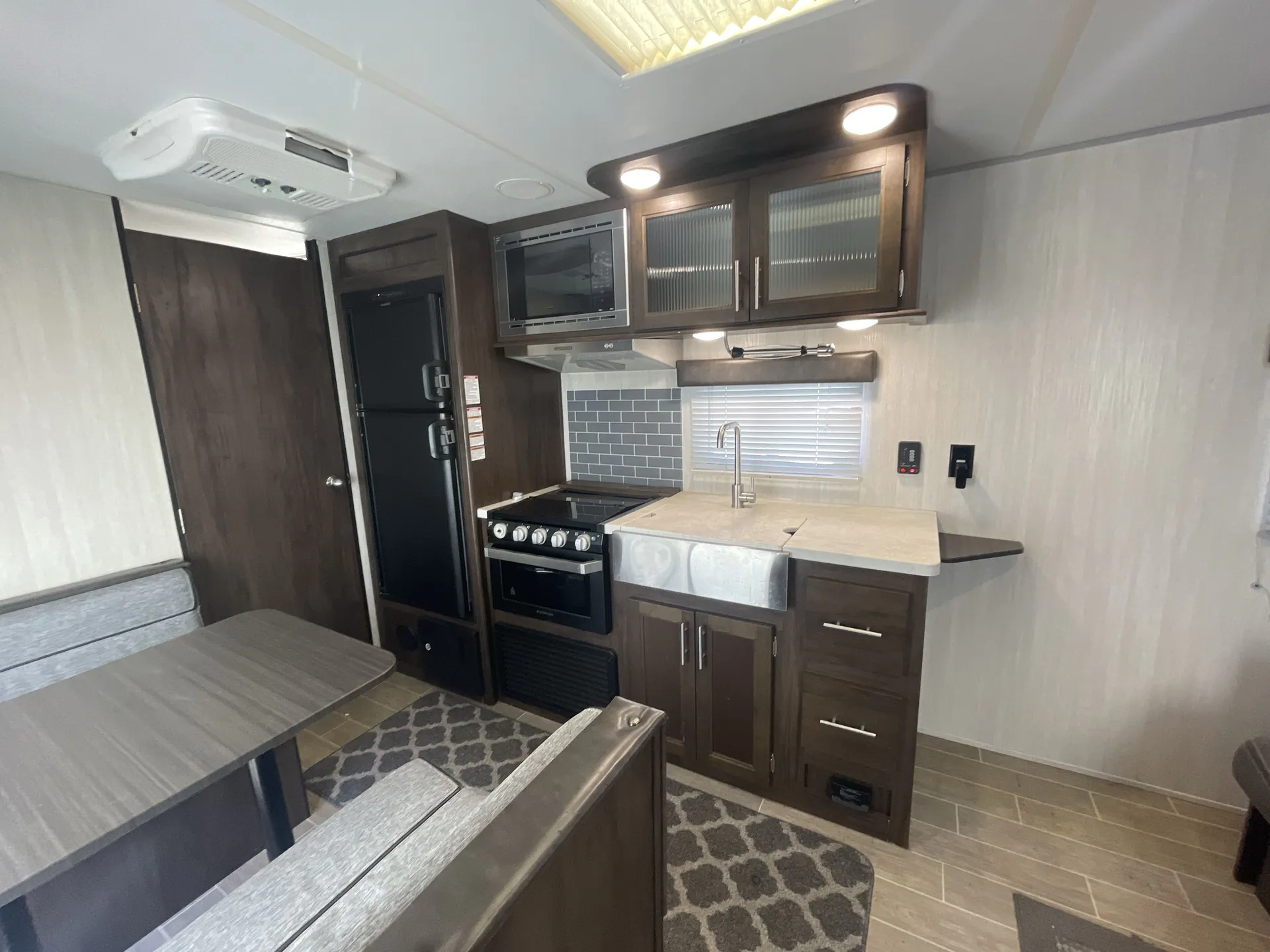2020 Forest River Cherokee Grey Wolf 18MT — living area main