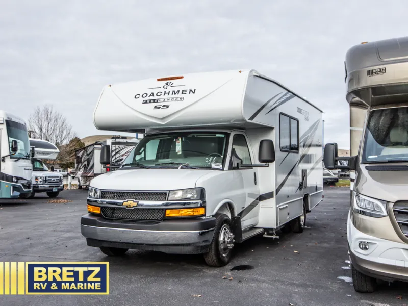 2026 Coachmen Freelander 21QSS - Photo 4