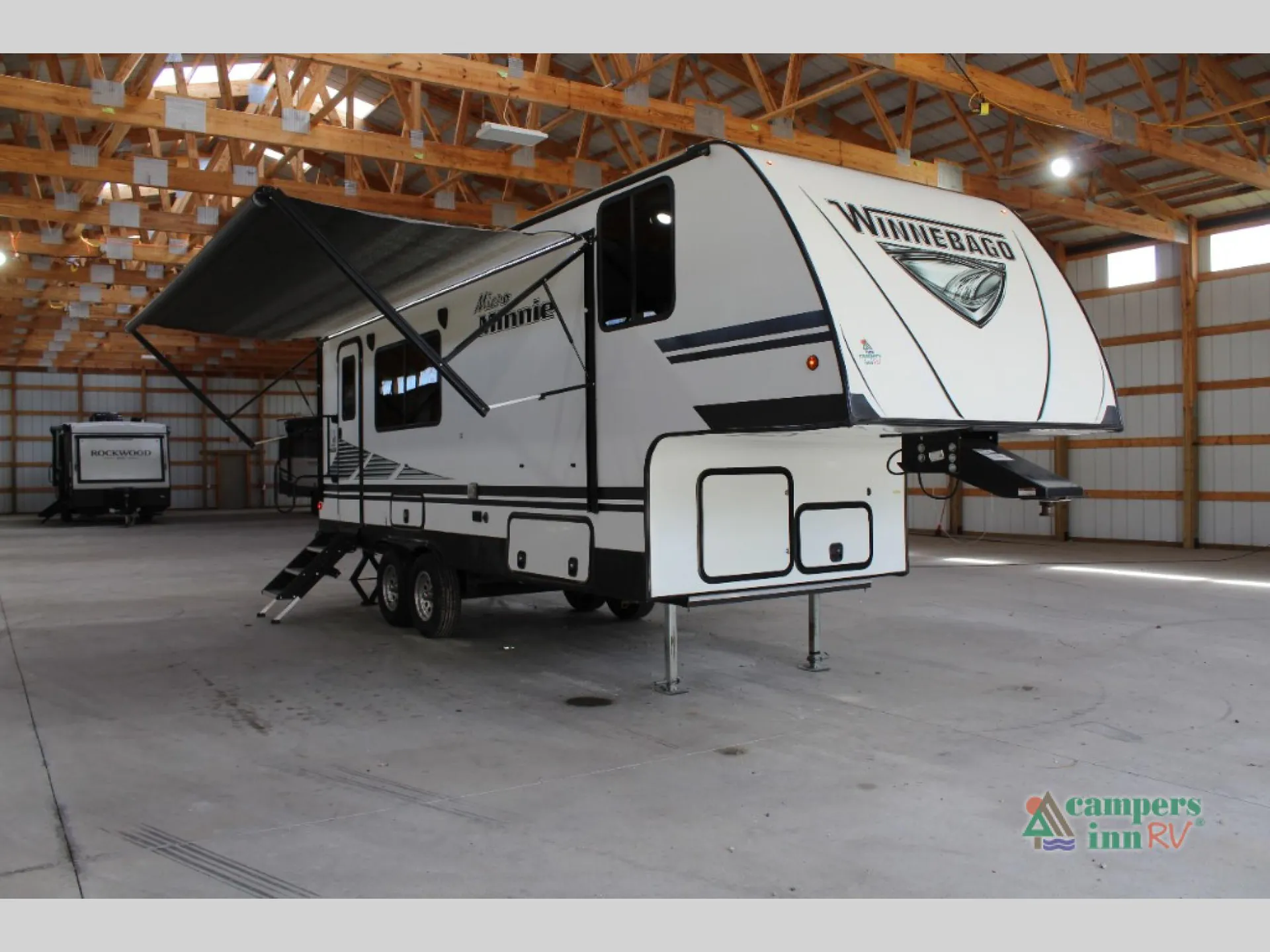 2020 Winnebago Micro Minnie 2405RG - Photo 2