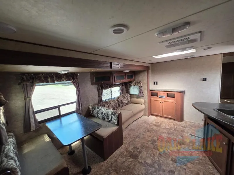 2013 CrossRoads RV Boundary Waters 271BH - Photo 4