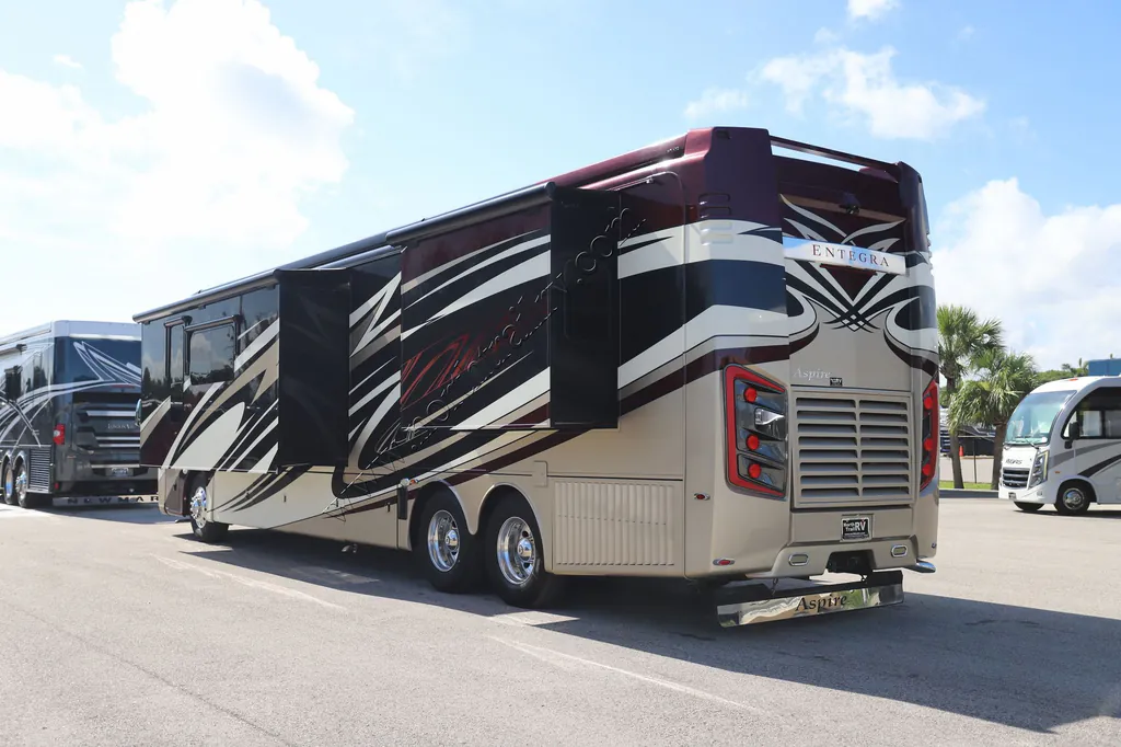 2017 Entegra Coach Aspire 42DEQ, Photos photo 30