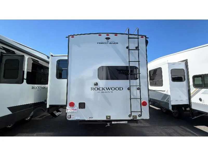 2026 Forest River Rockwood Signature 281RK - Photo 4