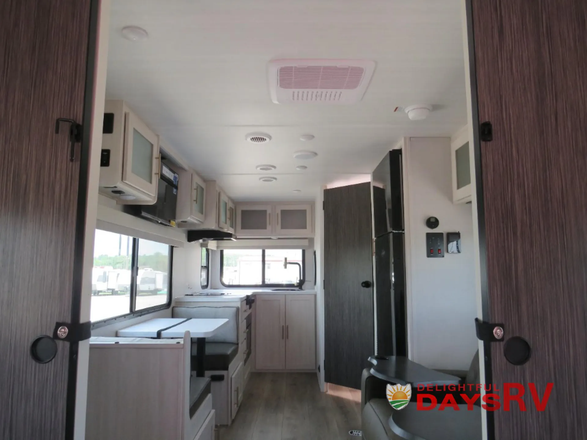 2027 Forest River R-Pod 205 — Photo 5