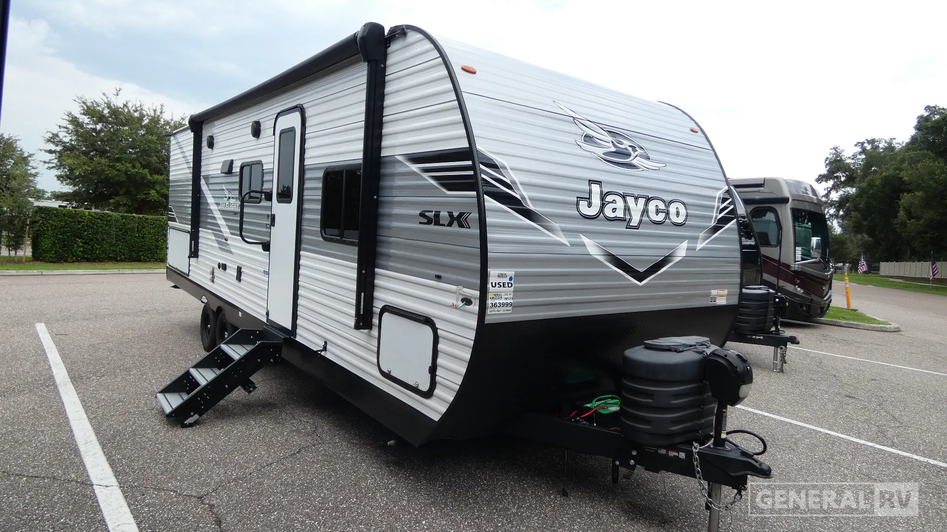 2025 Jayco Jay Flight 261BHS - Photo 2