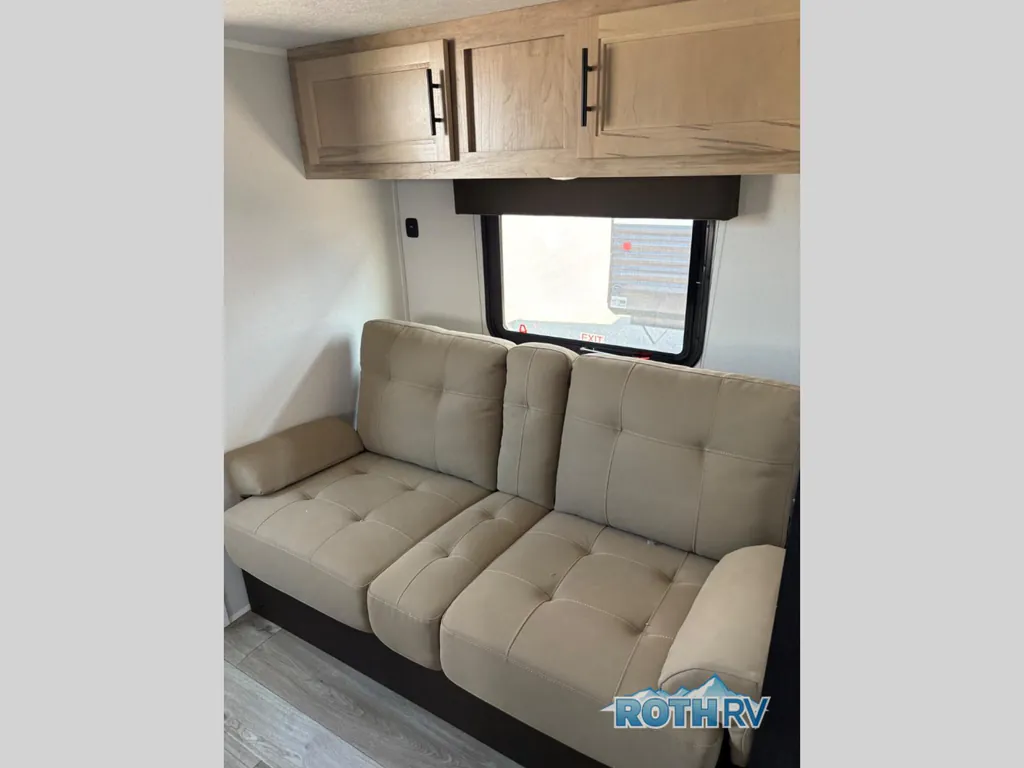 2027 Forest River Cherokee Timberwolf 39DC, Photos photo 18