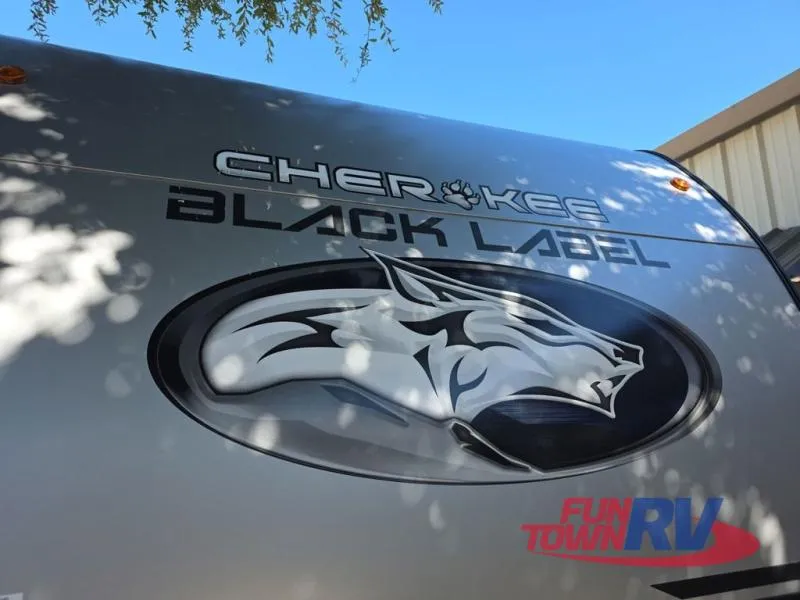 2026 Forest River Cherokee Wolf Pup Black Label 18RJBWBL - Photo 3