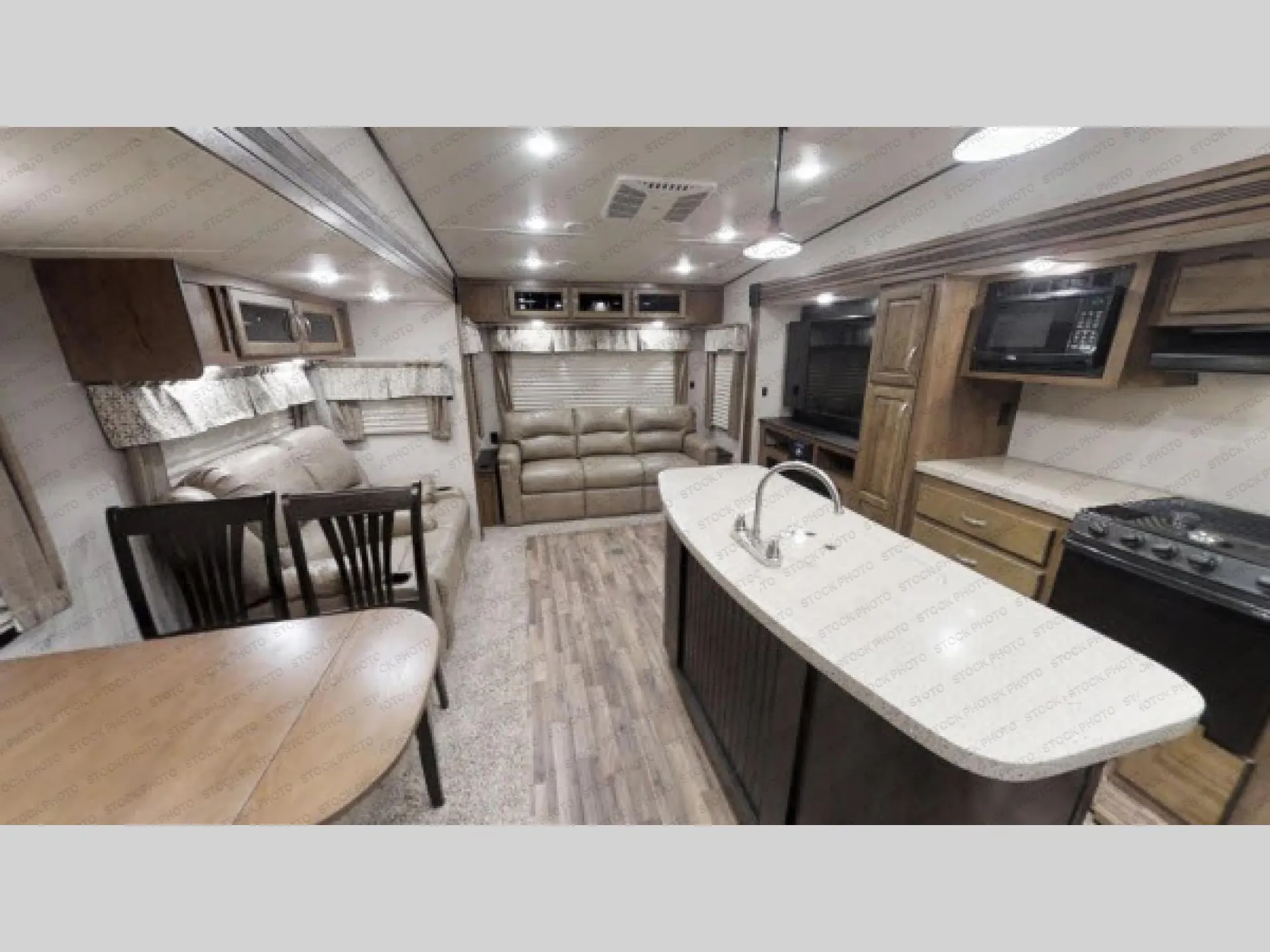 2019 Coachmen Chaparral Lite 30RLS - Photo 2