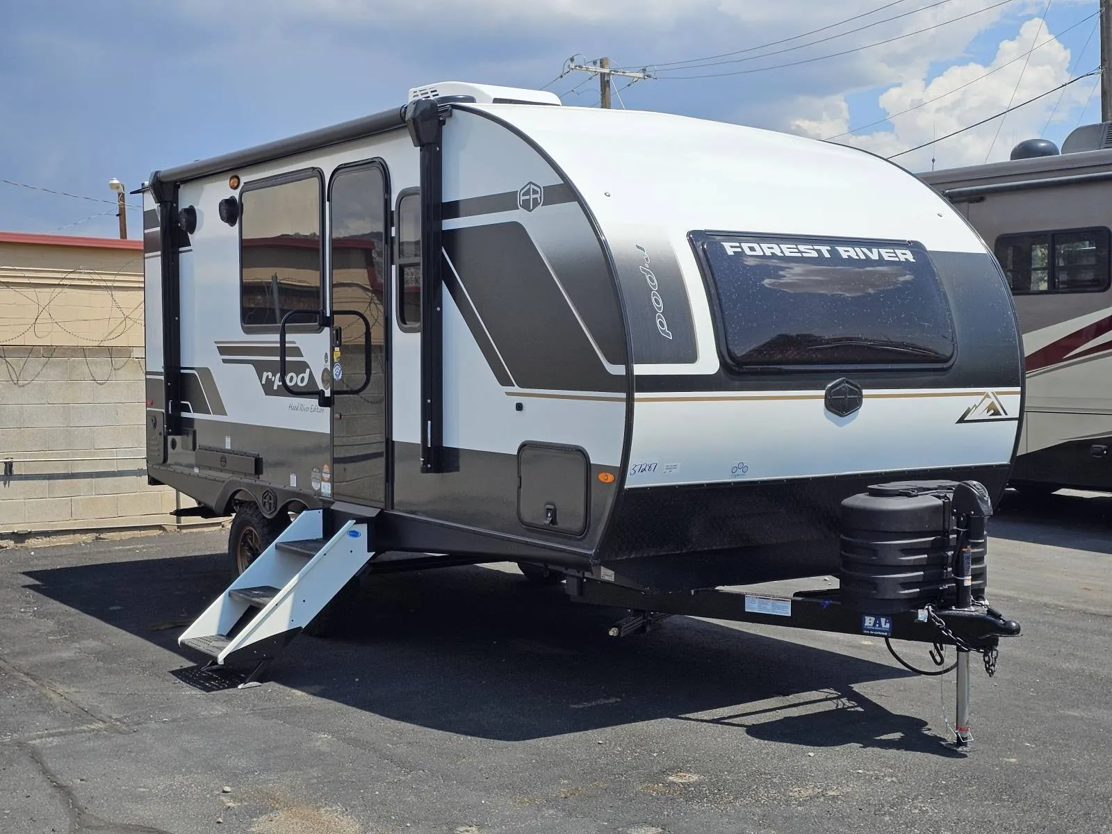 2027 Forest River R-POD RP-197 - Photo 2