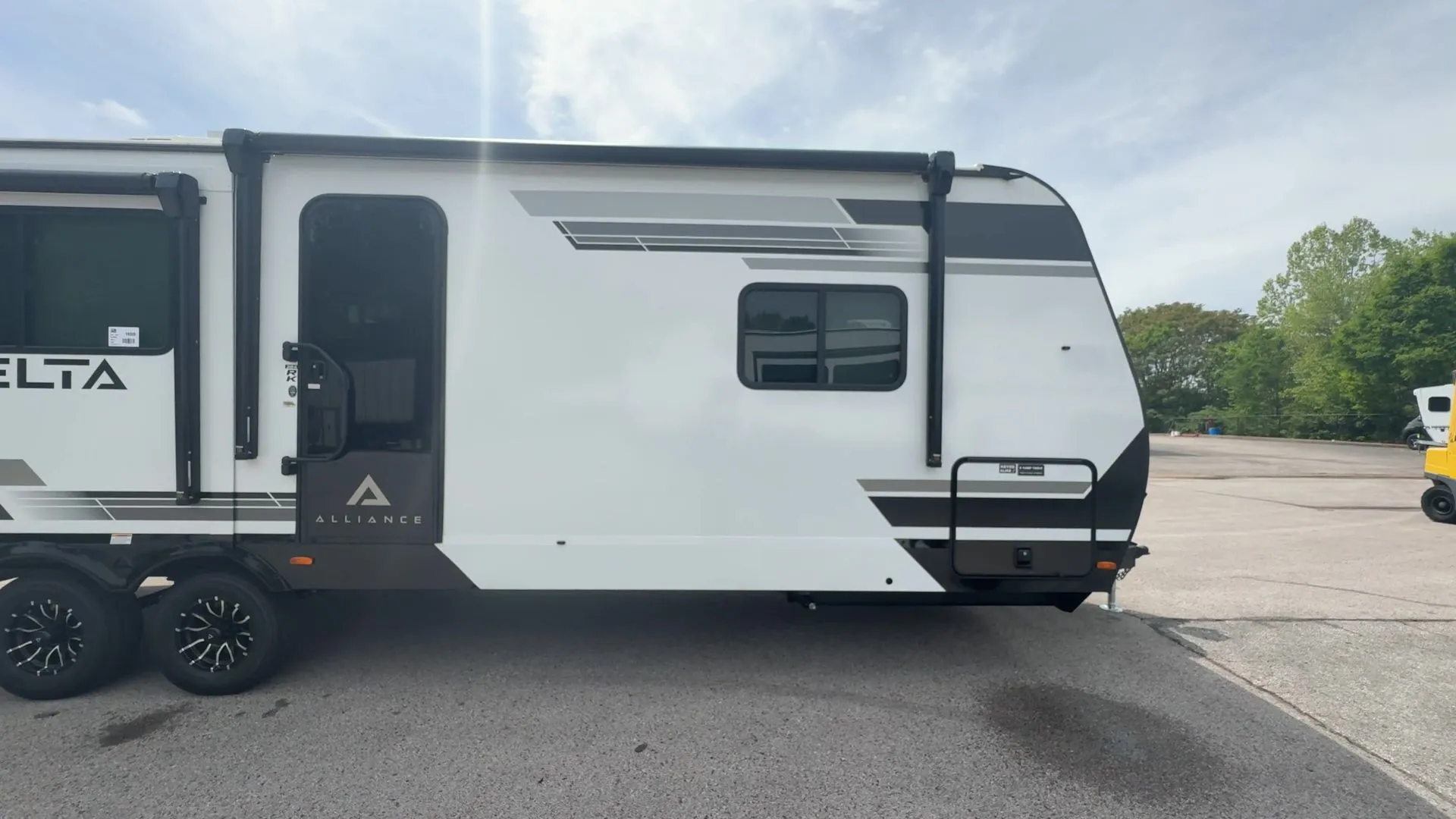 2026 Alliance RV Delta 284RK - Photo 3