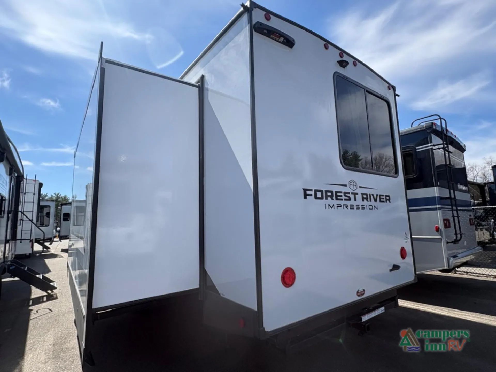 2027 Forest River Impression 360MYR — Photo 6