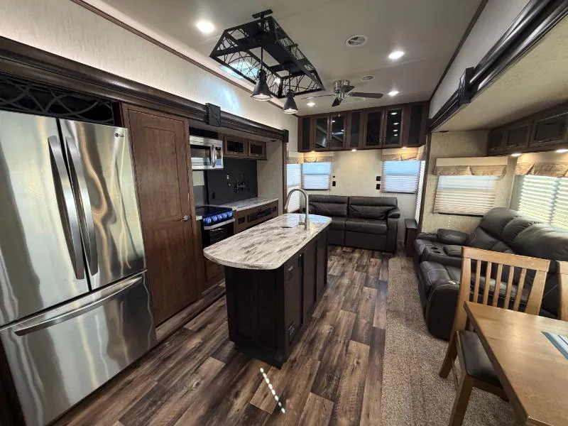 2019 Forest River Sierra Destination 399LOFT, Photos photo 2