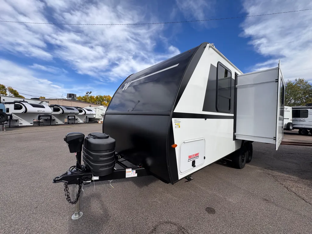 2027 Winnebago Micro Minnie 2108DS, Photos photo 2