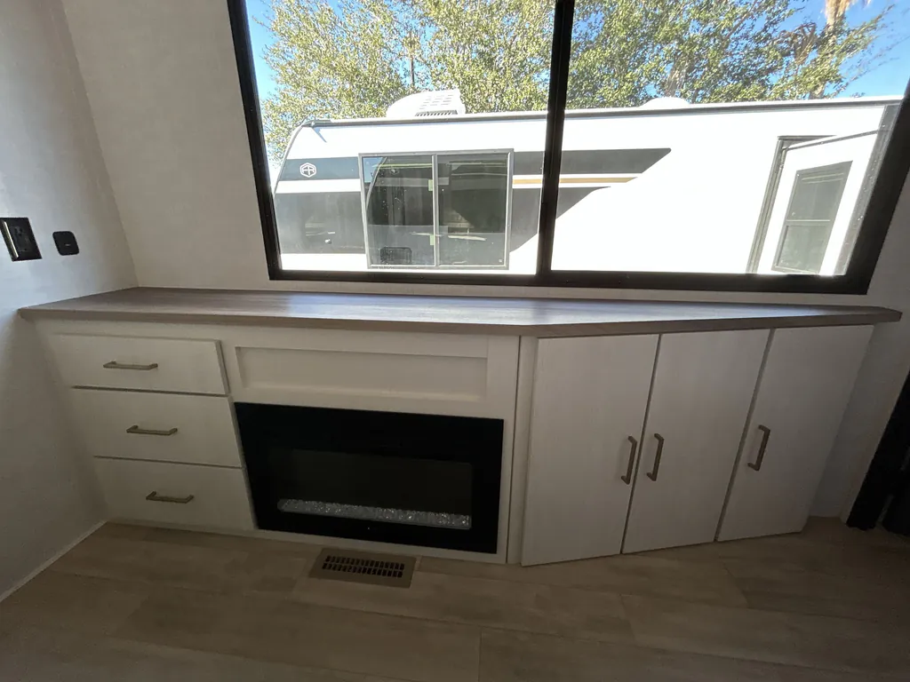 2026 Forest River Vibe 3400XL, Photos photo 17