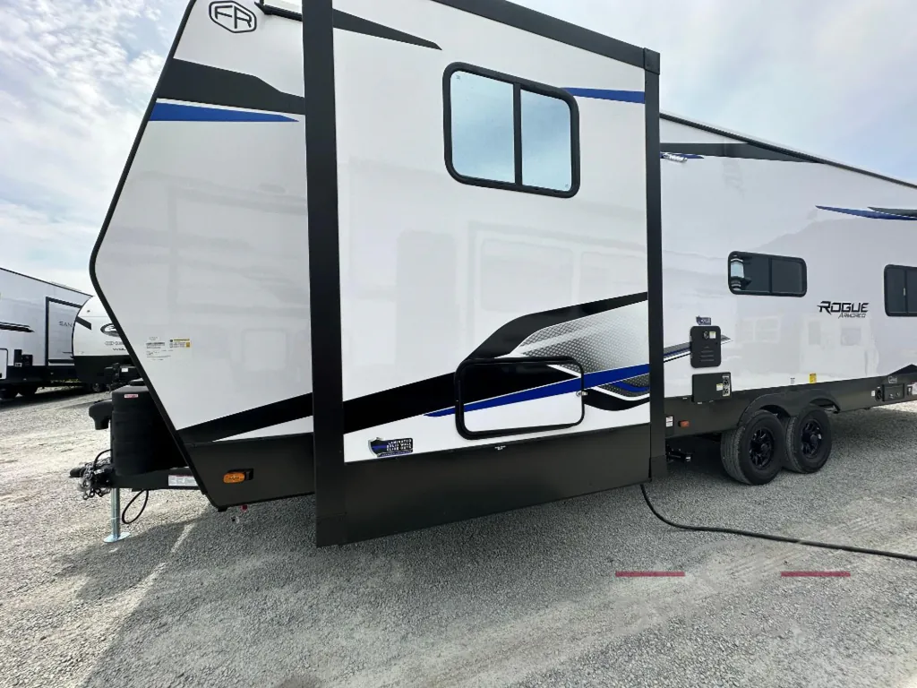 2026 Forest River Vengeance Rogue Armored 25L141, Photos photo 8