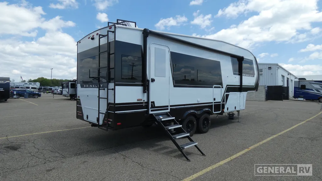 2025 Brinkley Model Z 2670, Photos photo 7