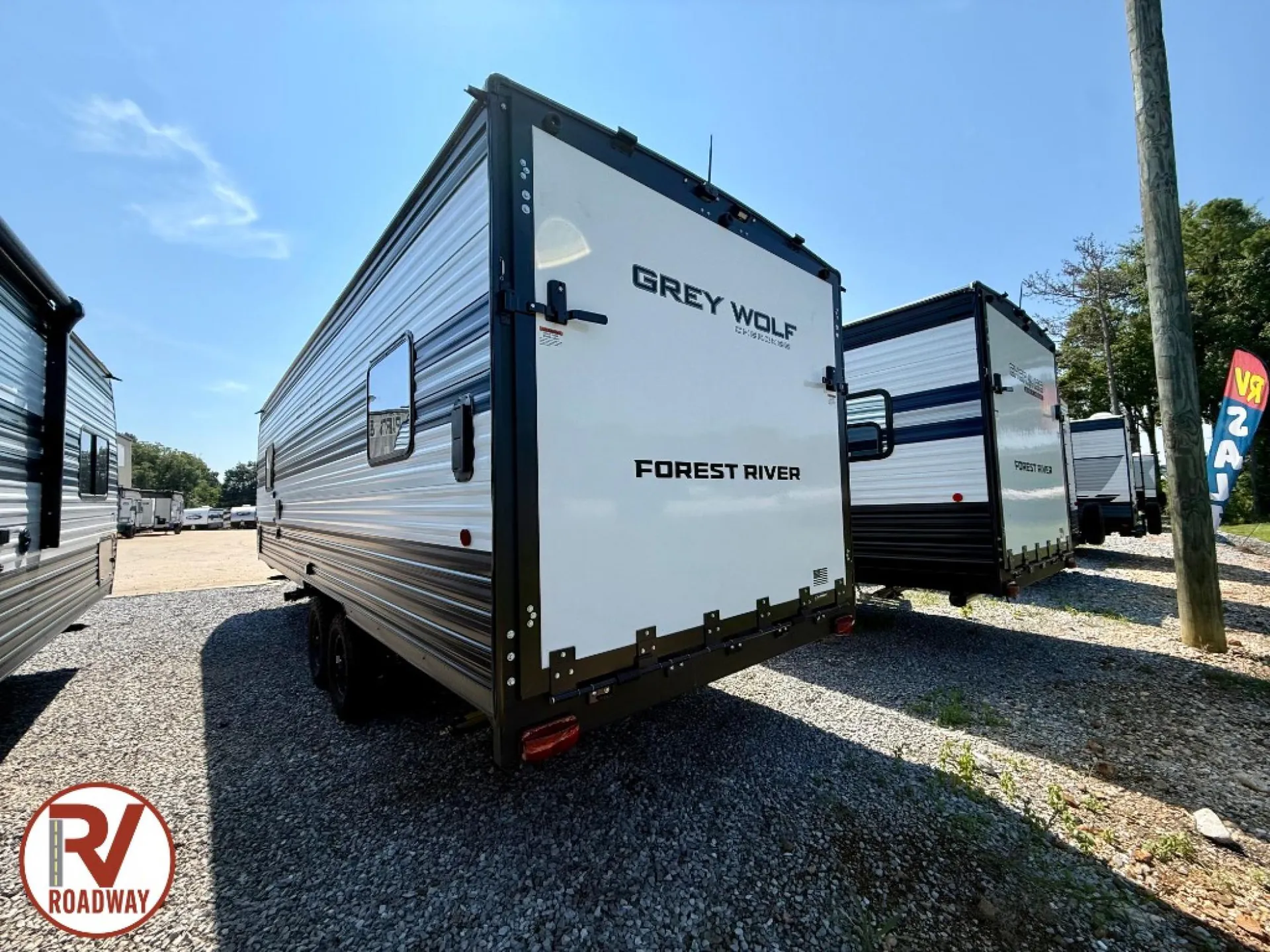 2027 Forest River Cherokee Grey Wolf 22RR — Photo 6