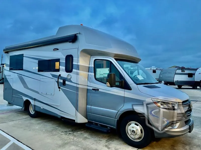 2026 Tiffin Wayfarer 25 XLW - Photo 2