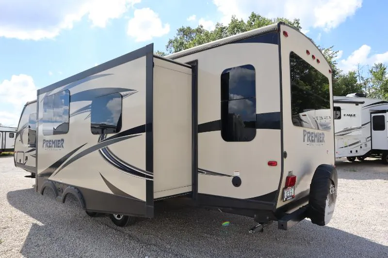 2017 Keystone Premier 30RIPR, Photos photo 22