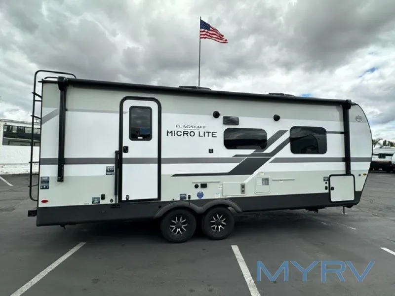 2026 Forest River Flagstaff Micro Lite 25FBLS - Photo 2
