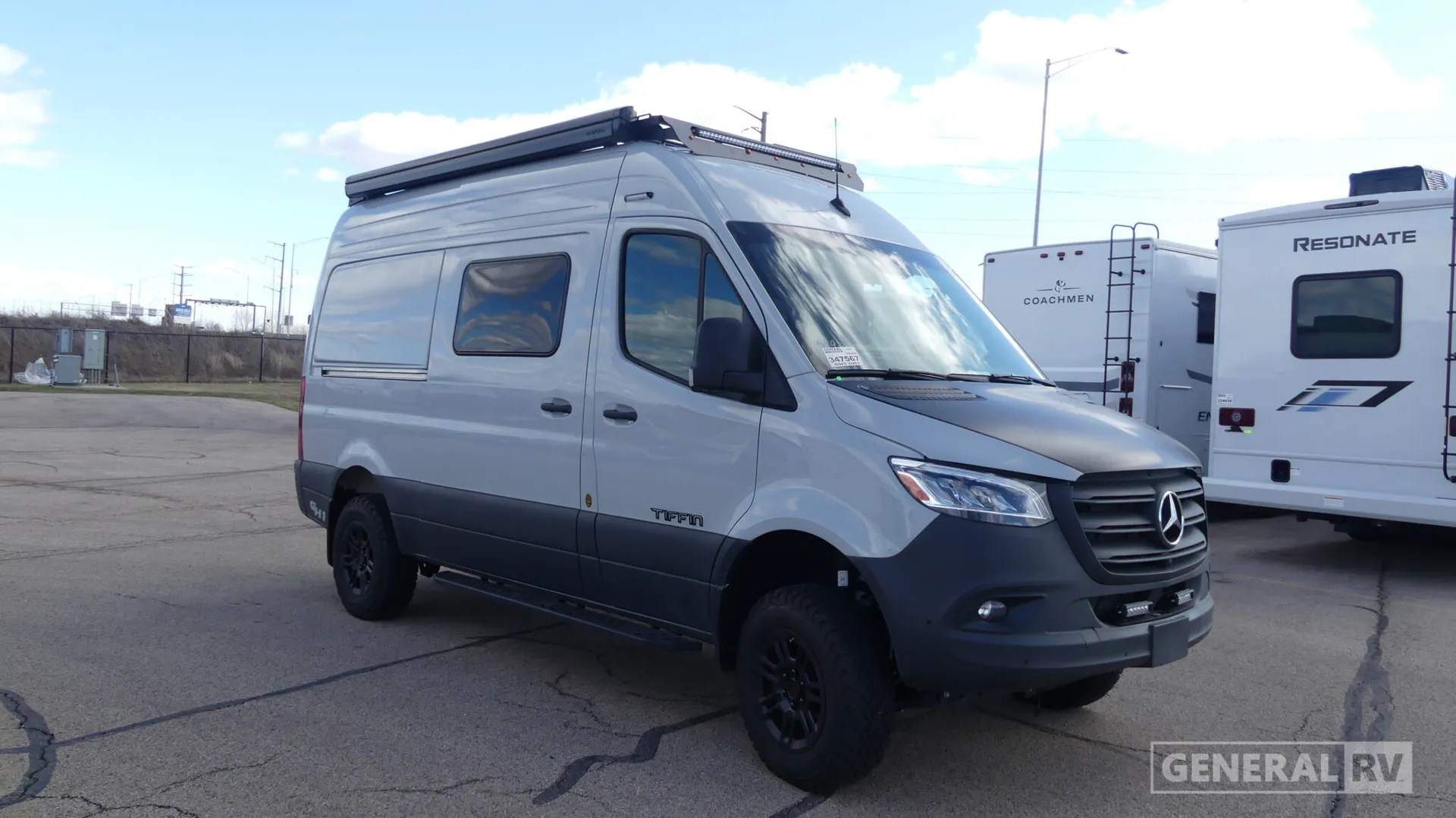 2026 Tiffin GH1 19AV - Photo 2