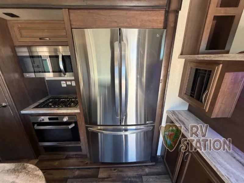 2020 Forest River Sandpiper 379FLOK - Photo 3