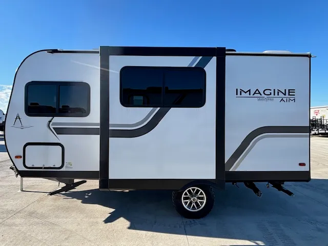 2025 Grand Design Imagine AIM 16ML - Photo 4