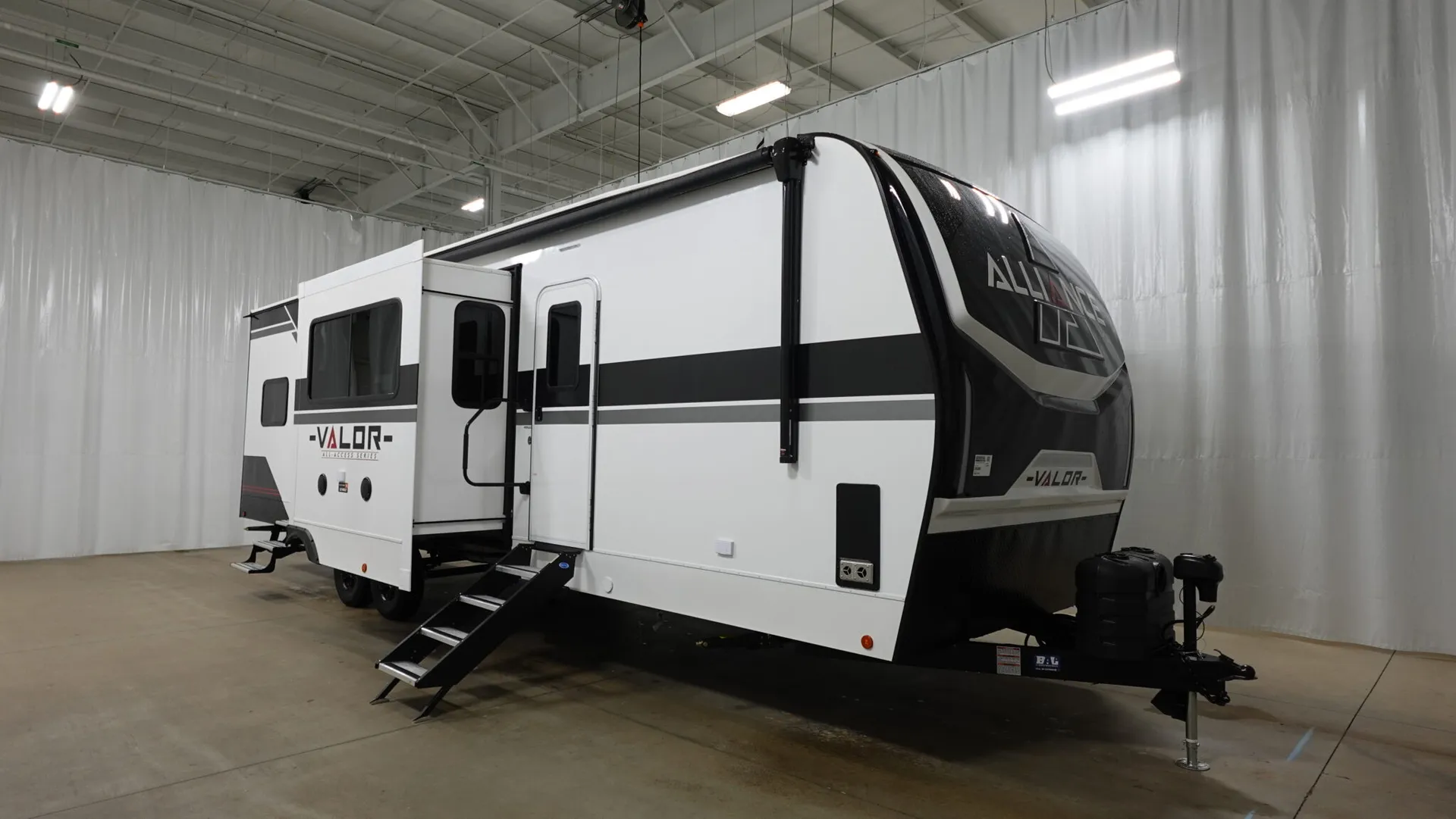 2026 Alliance RV Valor All-Access 32T13 - Photo 2