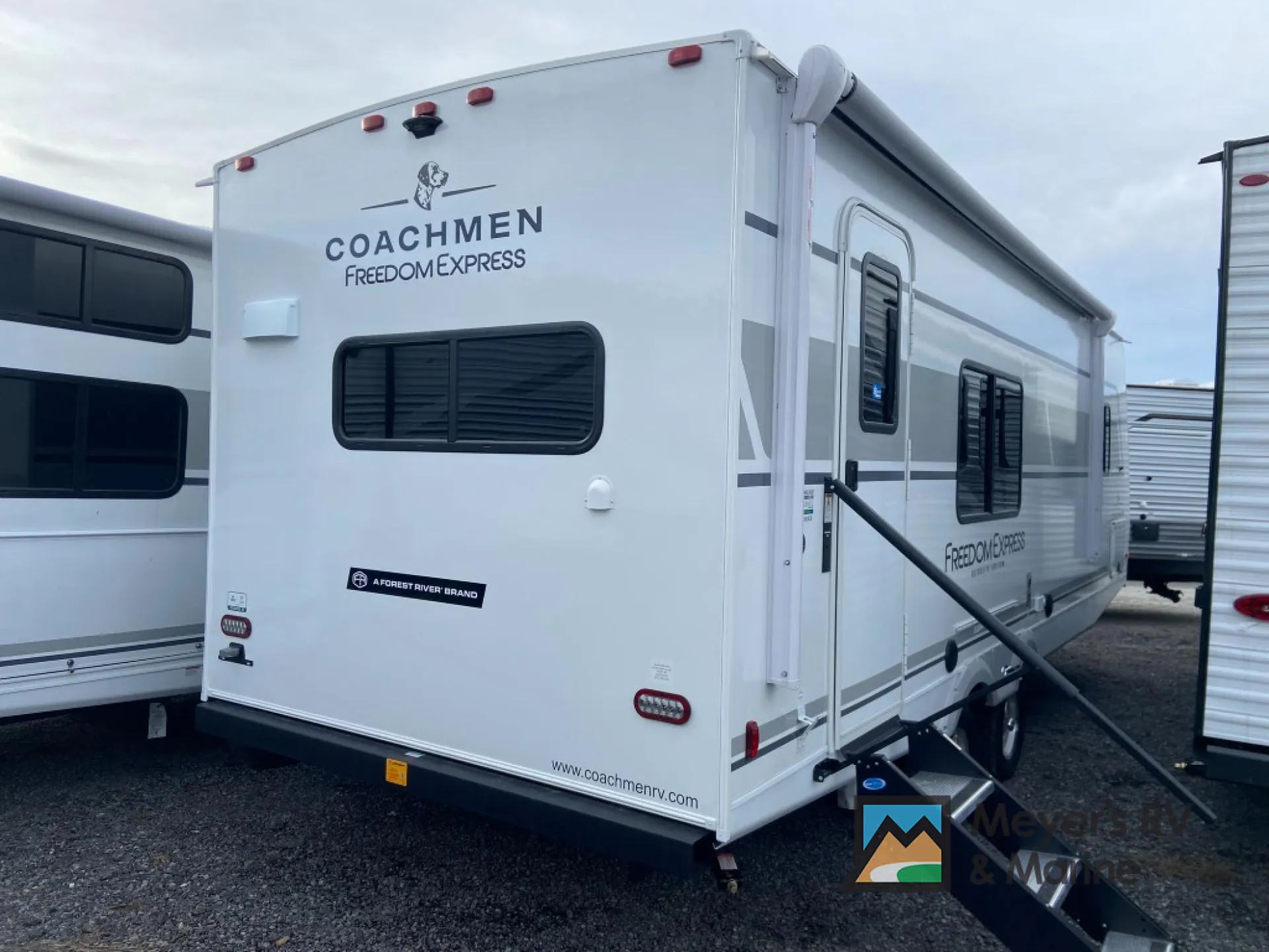 2026 Coachmen Freedom Express Ultra Lite 245RKS - Photo 3