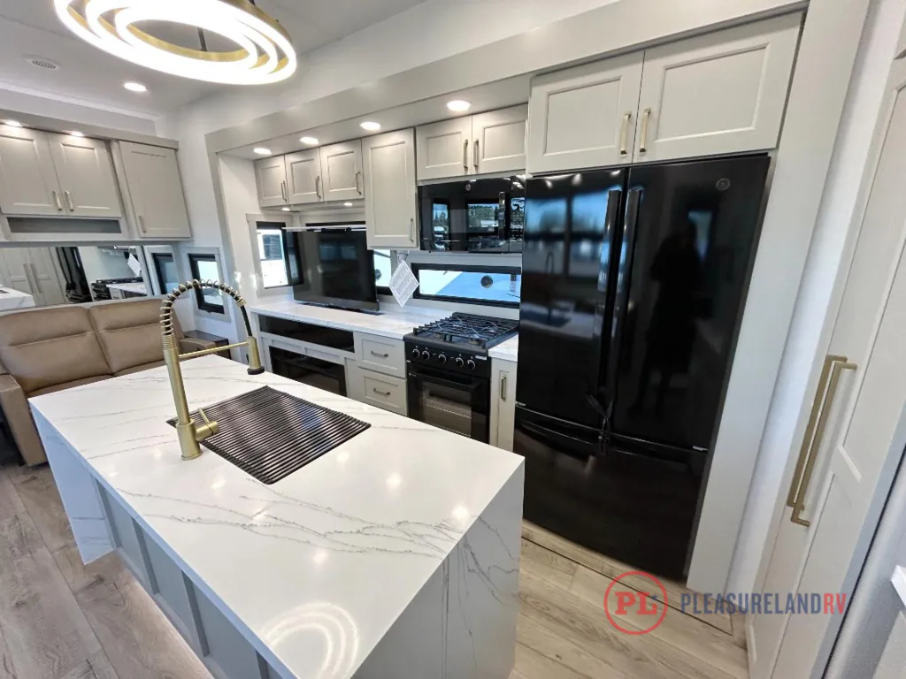 2026 Brinkley Model G 4100, Photos photo 29