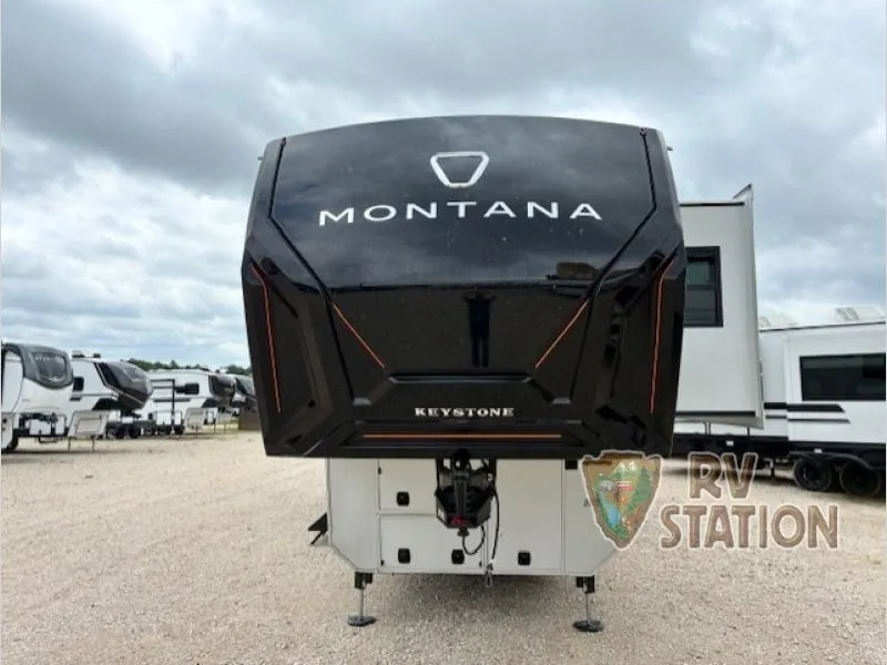 2026 Keystone Montana 3100RL - Photo 4