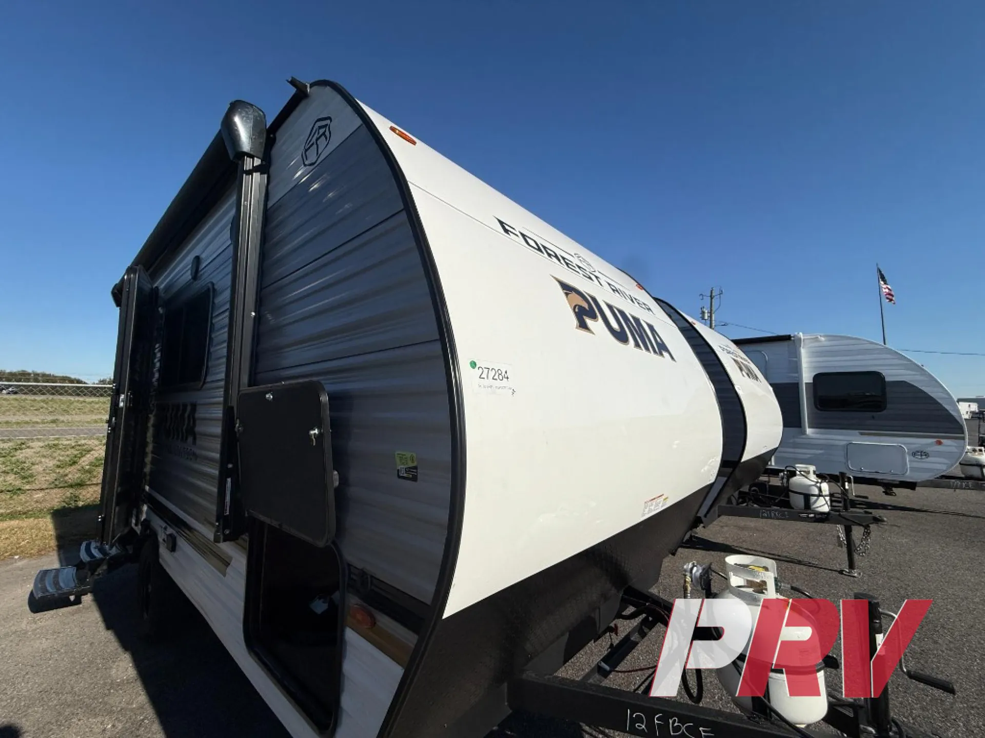 2026 Palomino PUMA 12FBCE - Photo 2