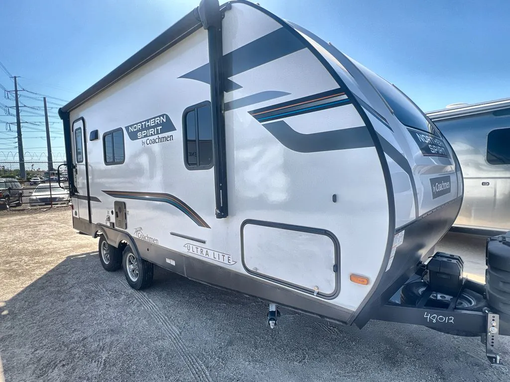 2025 Coachmen Northern Spirit Ultra Lite 1943RB - Photo 3