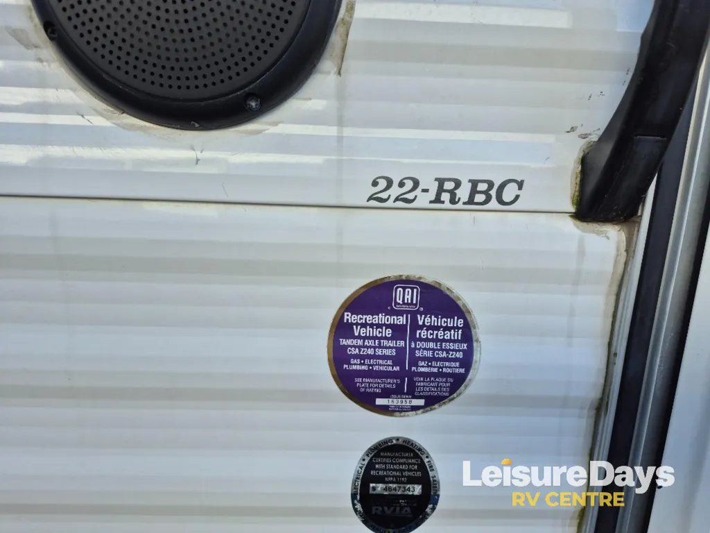 2018 Palomino Puma XLE Lite 22RBC, Photos photo 5