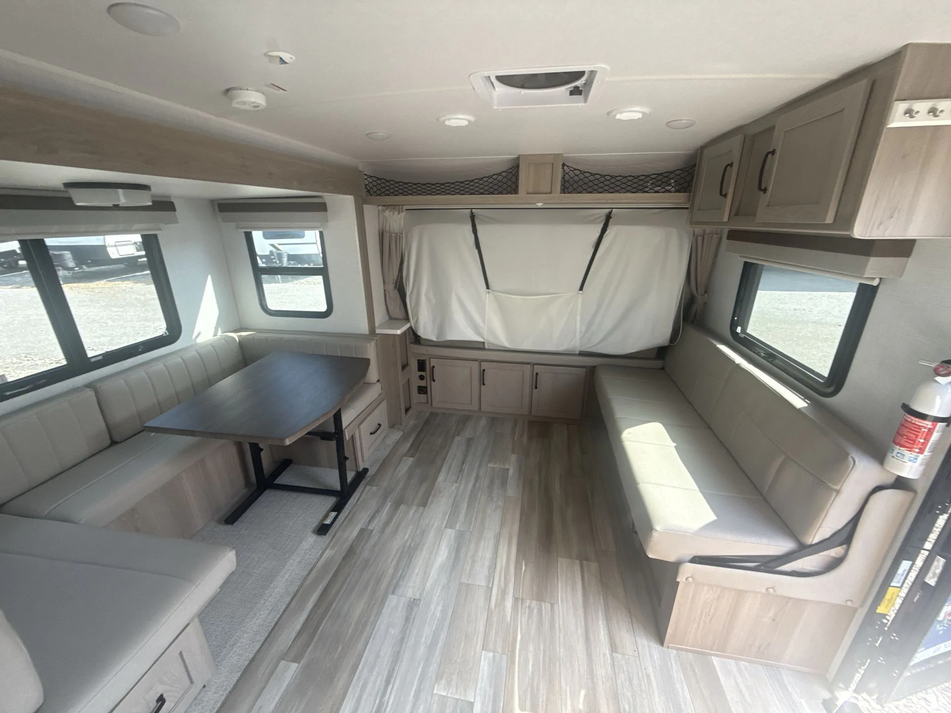 2024 Forest River Rockwood Roo 233S — Photo 7
